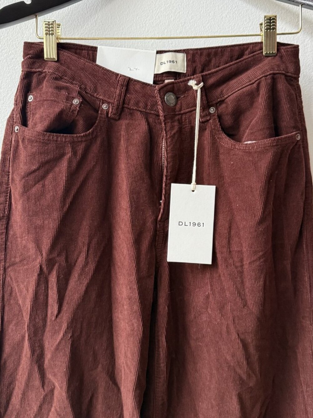 DL1961 Alex Baggy Wide Leg Mid Rise 32" Corduroy Jeans Syrah Cord Burgundy 25
